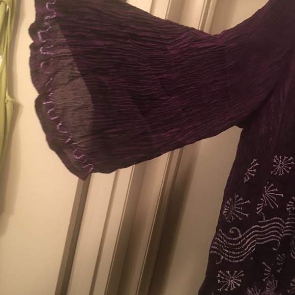 Purple Butterfly Sleeve Boho Blouse! - Picture 4 of 4